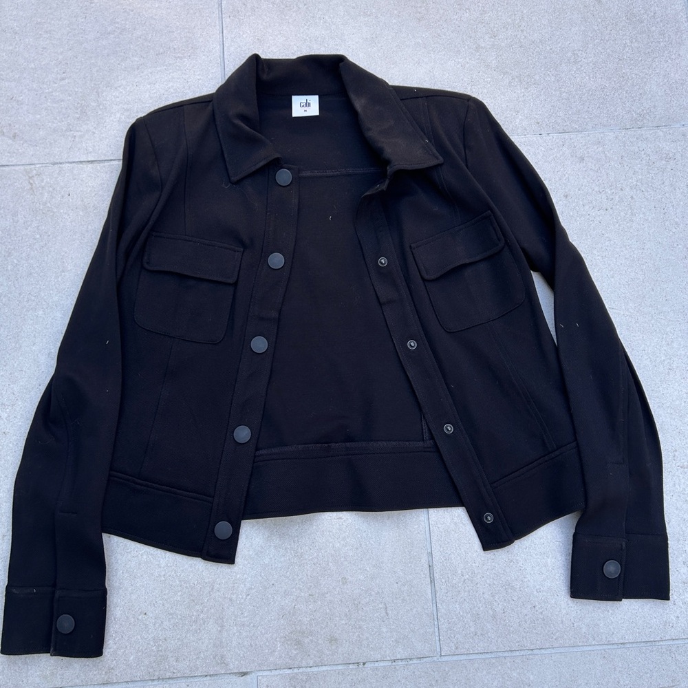 Medium Black Button Down CABI Long-sleeve